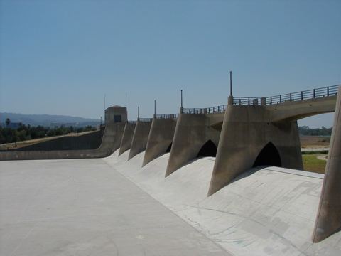 The Sepulveda Dam — on the Los Angeles River forming the Sepulveda Basin, in the San Fernando Valley, Los Angeles, California.
A United Stat